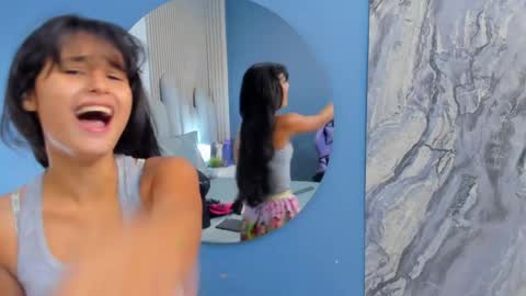luly_dreams online show from May 7, 2026, 11:15 am