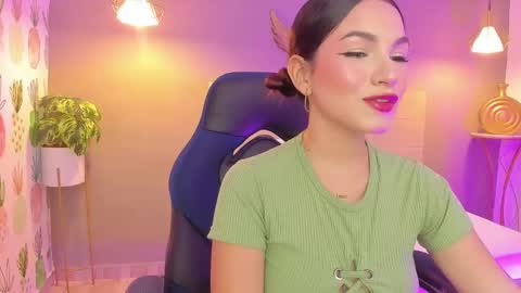 L U M A online show from September 25, 2025, 2:37 am