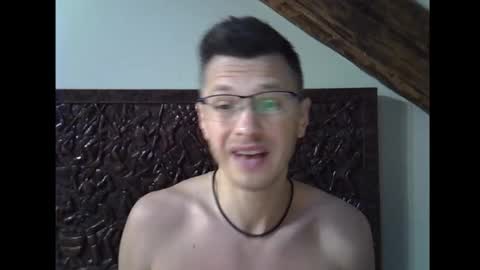 Jack online show from October 1, 2025, 4:40 am