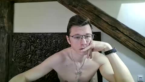 Andrew independent model 2000-0000 CET daily online show from May 5, 2026, 9:06 am