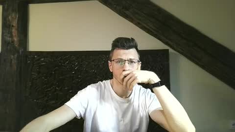 Andrew independent model 2000-0000 CET daily online show from May 20, 2026, 7:53 pm