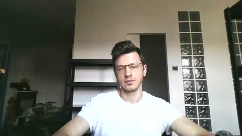 Andrew independent model 2000-0000 CET daily online show from July 8, 2026, 9:14 am