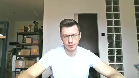Andrew independent model 2000-0000 CET daily online show from July 28, 2026, 10:54 am