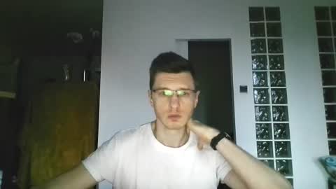 Andrew independent model 2000-0000 CET daily online show from August 7, 2026, 6:10 pm