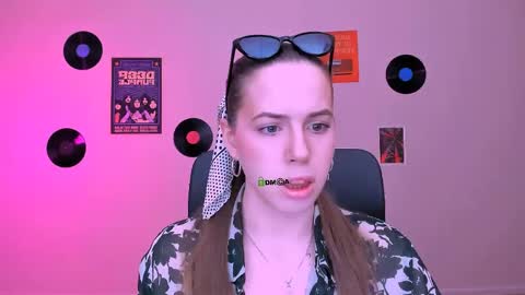 Sweet Lumi online show from May 9, 2026, 7:46 am