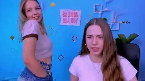 Sweet Lumi online show from June 18, 2026, 8:14 am