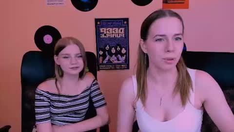 Sweet Lumi online show from June 20, 2026, 9:23 am