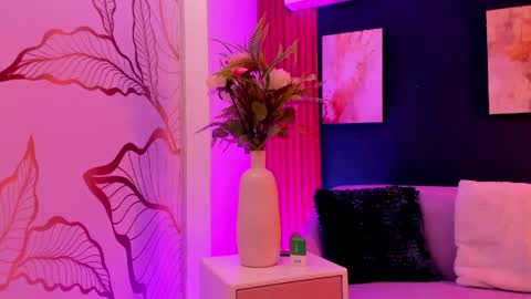 Lumier  online show from May 3, 2026, 8:26 pm
