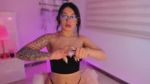 lummii_ online show from June 11, 2026, 7:23 pm