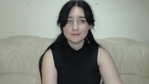 Snapshot of lumulav9 chatting on December 12, 2024, 6:21 pm Lumulav online show from December 12, 2024, 6:21 pm