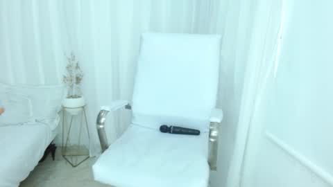 lun25apaixonad online show from March 10, 2026, 11:10 pm