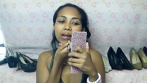 Luna online show from December 3, 2025, 1:53 pm