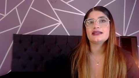 Snapshot of luna1126 chatting on March 19, 2026, 11:47 am luna1126 online show from March 19, 2026, 11:47 am