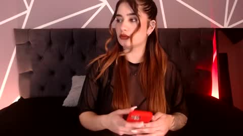 Snapshot of luna1126 chatting on April 11, 2026, 12:31 pm luna1126 online show from April 11, 2026, 12:31 pm