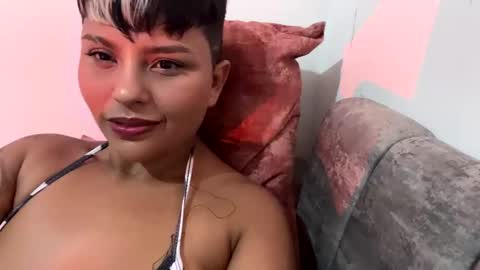 Luna online show from February 24, 2025, 4:16 am