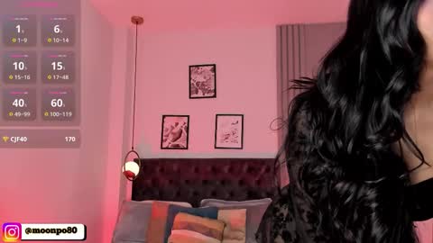     online show from November 23, 2025, 4:40 pm