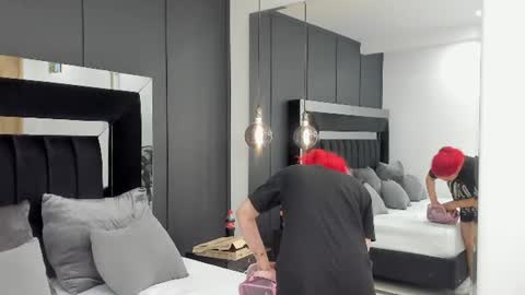 Snapshot of luna__vegga chatting on June 15, 2026, 6:54 pm Luna online show from June 15, 2026, 6:54 pm
