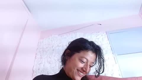 dalia online show from January 25, 2025, 4:46 pm