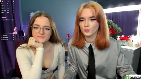luna_berryy online show from December 29, 2024, 10:57 pm