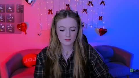 Snapshot of luna_berryy chatting on April 11, 2026, 7:18 pm luna_berryy online show from April 11, 2026, 7:18 pm