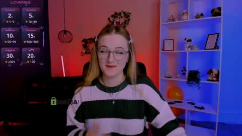 Snapshot of luna_berryy chatting on April 12, 2026, 7:30 pm luna_berryy online show from April 12, 2026, 7:30 pm