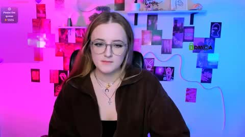 Snapshot of luna_berryy chatting on April 14, 2026, 8:48 pm luna_berryy online show from April 14, 2026, 8:48 pm