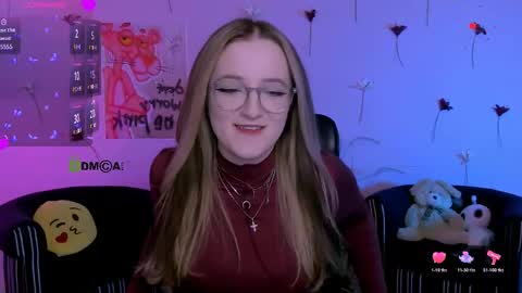 Snapshot of luna_berryy chatting on April 28, 2026, 7:41 pm luna_berryy online show from April 28, 2026, 7:41 pm