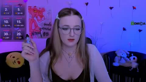 Snapshot of luna_berryy chatting on April 29, 2026, 8:04 pm luna_berryy online show from April 29, 2026, 8:04 pm