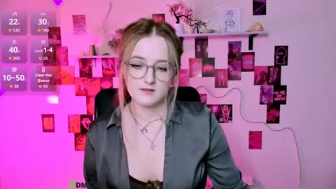 Snapshot of luna_berryy chatting on May 6, 2026, 8:25 pm luna_berryy online show from May 6, 2026, 8:25 pm