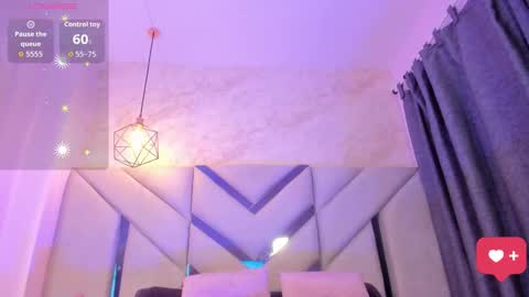  Luna  online show from March 10, 2026, 4:28 am