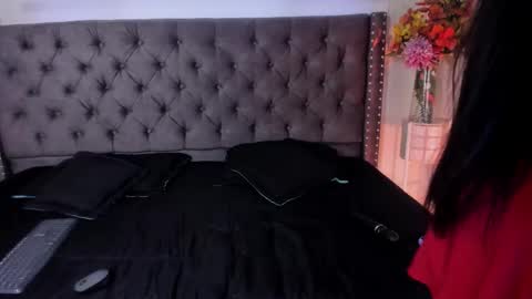 Snapshot of luna_cute14 chatting on March 19, 2026, 8:46 pm luna_cute14 online show from March 19, 2026, 8:46 pm