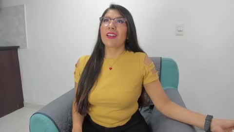 Snapshot of luna_dumont chatting on July 4, 2026, 11:05 am luna online show from July 4, 2026, 11:05 am