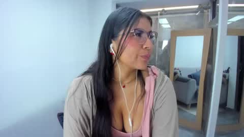 Snapshot of luna_dumont chatting on July 26, 2026, 11:17 am luna online show from July 26, 2026, 11:17 am