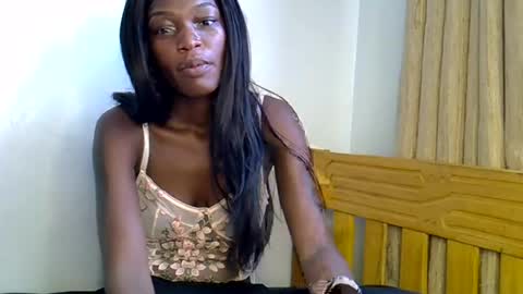 maskedmalkia online show from June 13, 2026, 9:07 am