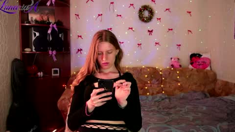 Snapshot of luna_evan chatting on May 19, 2026, 6:31 am luna_evan online show from May 19, 2026, 6:31 am
