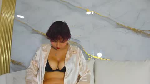 Luna online show from February 9, 2026, 11:58 am