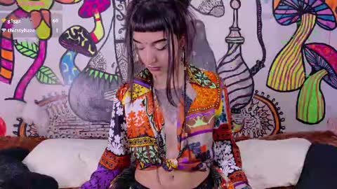 luna_gc online show from June 11, 2026, 6:39 pm