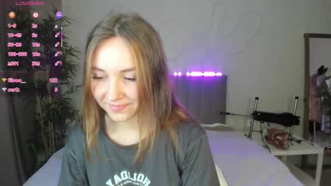 Snapshot of luna_go1d chatting on October 15, 2025, 12:22 am Luna online show from October 15, 2025, 12:22 am