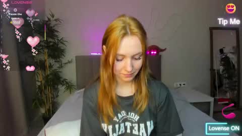 Snapshot of luna_go1d chatting on October 24, 2025, 11:23 pm Luna online show from October 24, 2025, 11:23 pm