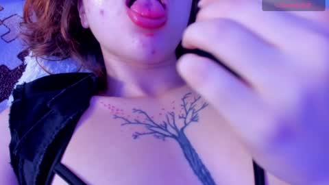 Snapshot of luna_hazard chatting on December 14, 2024, 8:13 am luna_hazard online show from December 14, 2024, 8:13 am