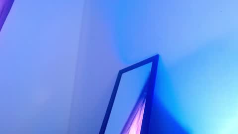 Snapshot of luna_hazard chatting on March 6, 2025, 2:40 pm luna_hazard online show from March 6, 2025, 2:40 pm