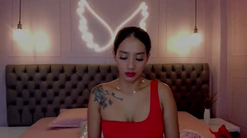 luna_hot_ass online show from March 10, 2026, 9:09 pm