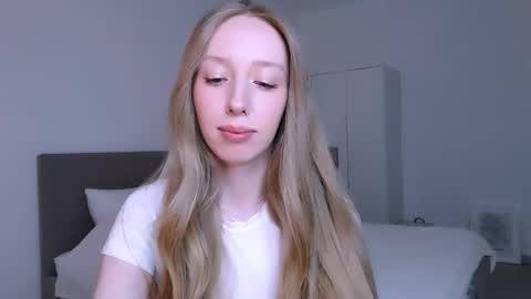 Snapshot of luna_insanity chatting on March 6, 2026, 9:22 pm Luna online show from March 6, 2026, 9:22 pm