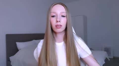 Snapshot of luna_insanity chatting on March 7, 2026, 9:56 pm Luna online show from March 7, 2026, 9:56 pm