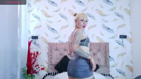 Snapshot of luna_lm chatting on May 20, 2026, 7:53 pm luna_lm online show from May 20, 2026, 7:53 pm
