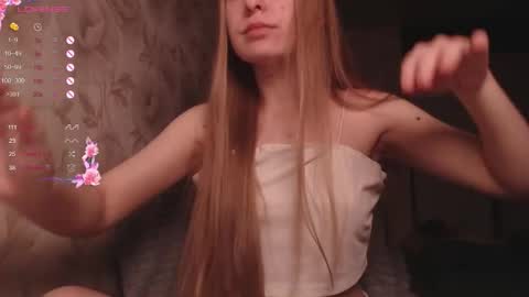 Luna online show from March 22, 2026, 2:53 pm