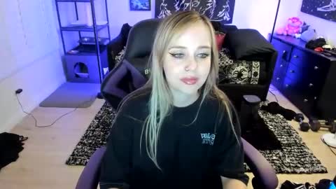 Luna online show from May 2, 2026, 7:46 am