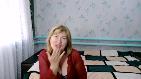 luna_lure11 online show from July 27, 2026, 10:44 am