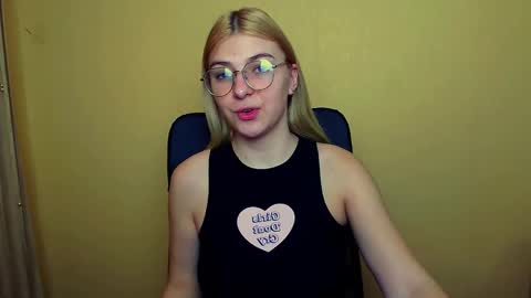 Luna online show from January 13, 2025, 8:15 am