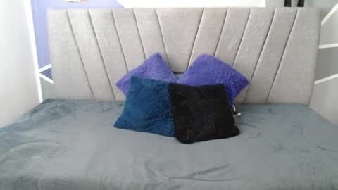 Luna  online show from March 24, 2026, 12:54 pm